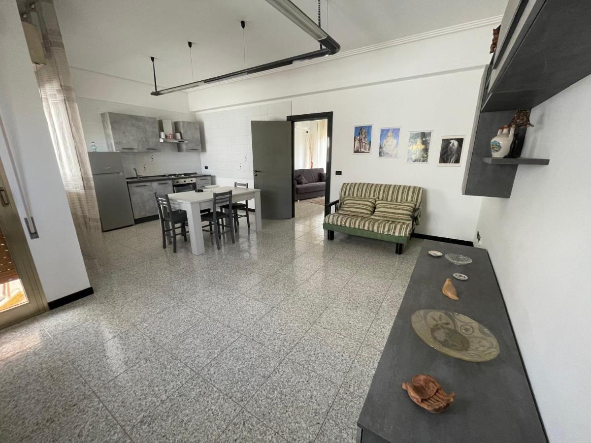 Vincenti'S House Comiso Exterior foto